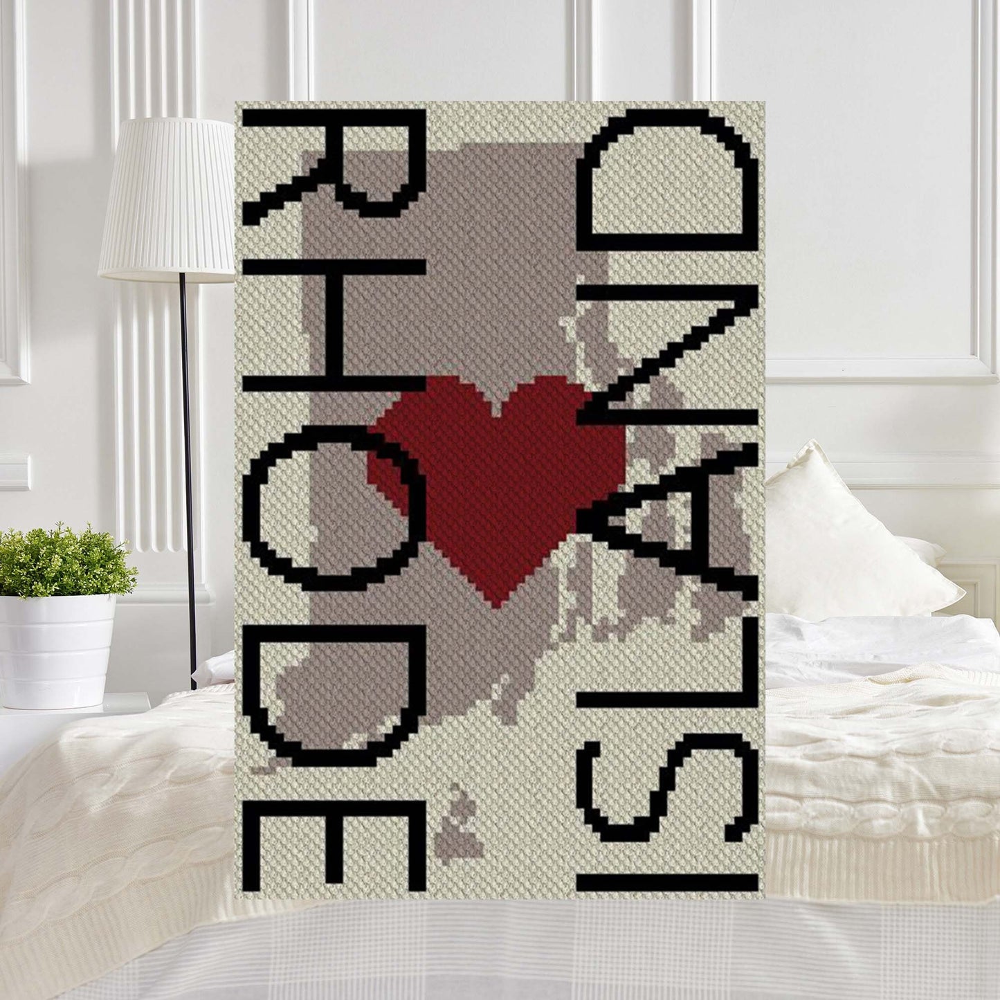 Rhode Island silhouette with heart motif in yarn blocks