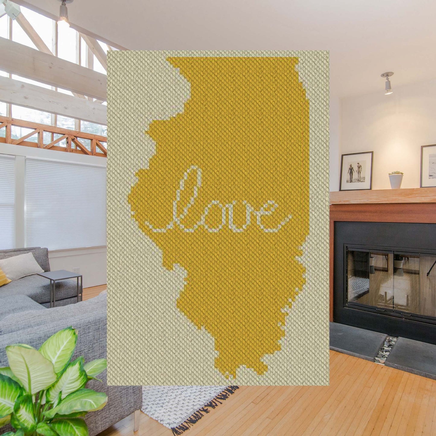 Illinois silhouette with heart motif in yarn blocks