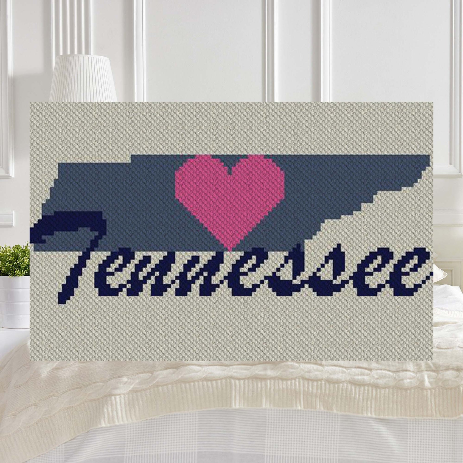 Tennessee outline with heart motif in yarn blocks